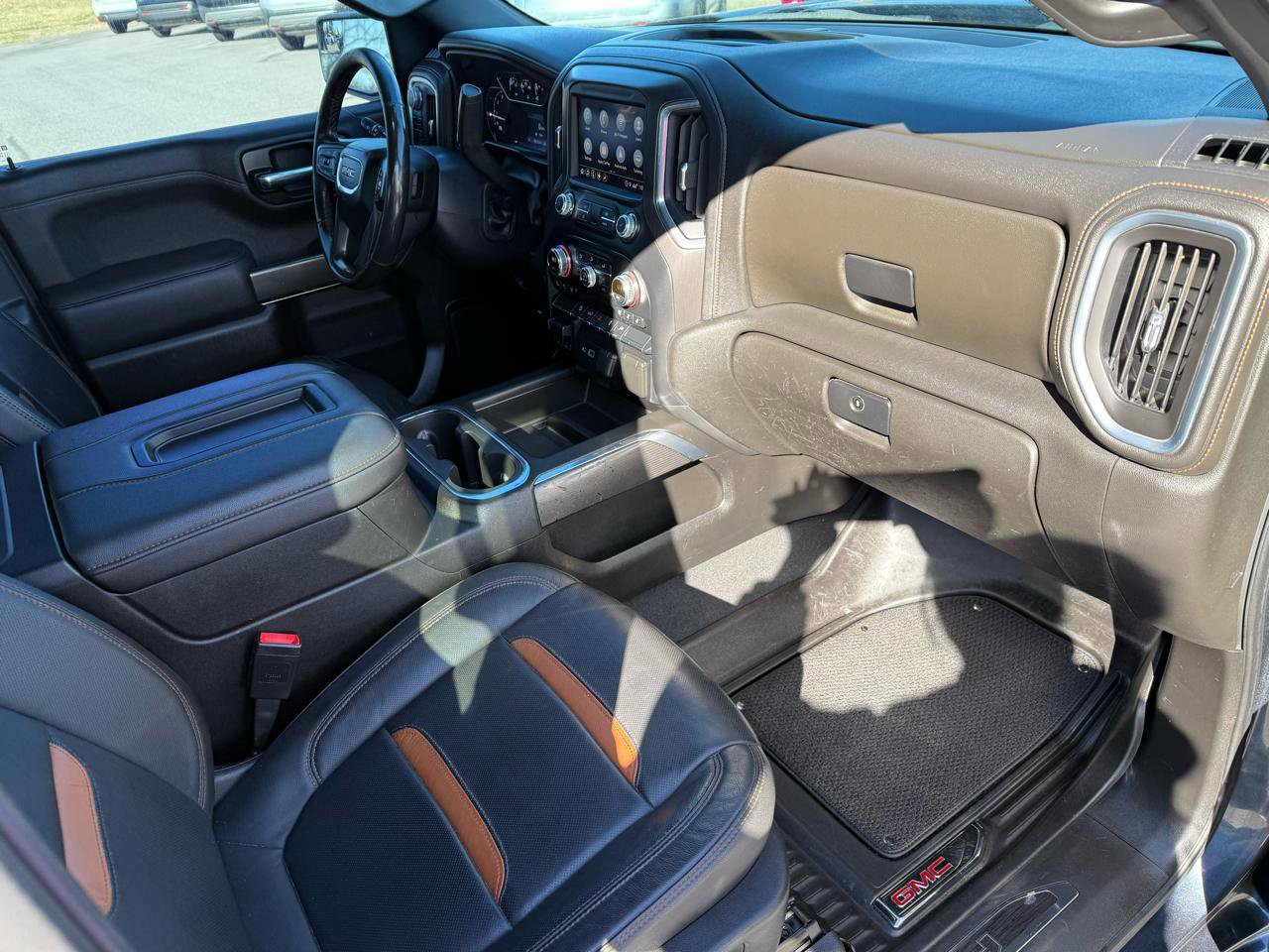 Used 2021 GMC Sierra 1500 AT4 image 18