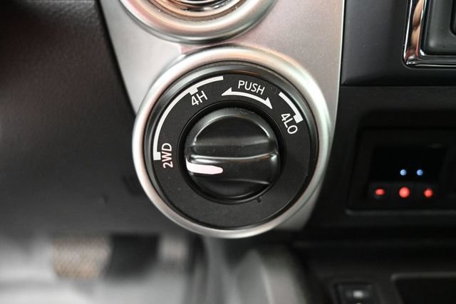 Used 2016 Nissan Titan XD AWD/4WD image 25