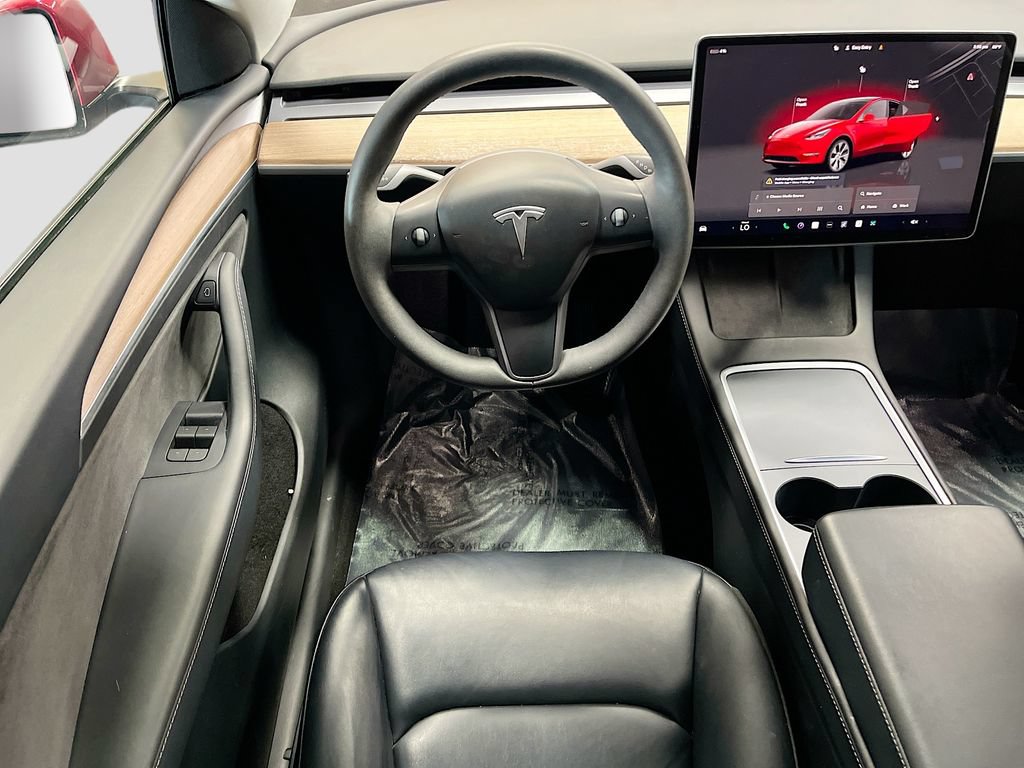 Used 2024 Tesla Model Y Long Range AWD/4WD image 20