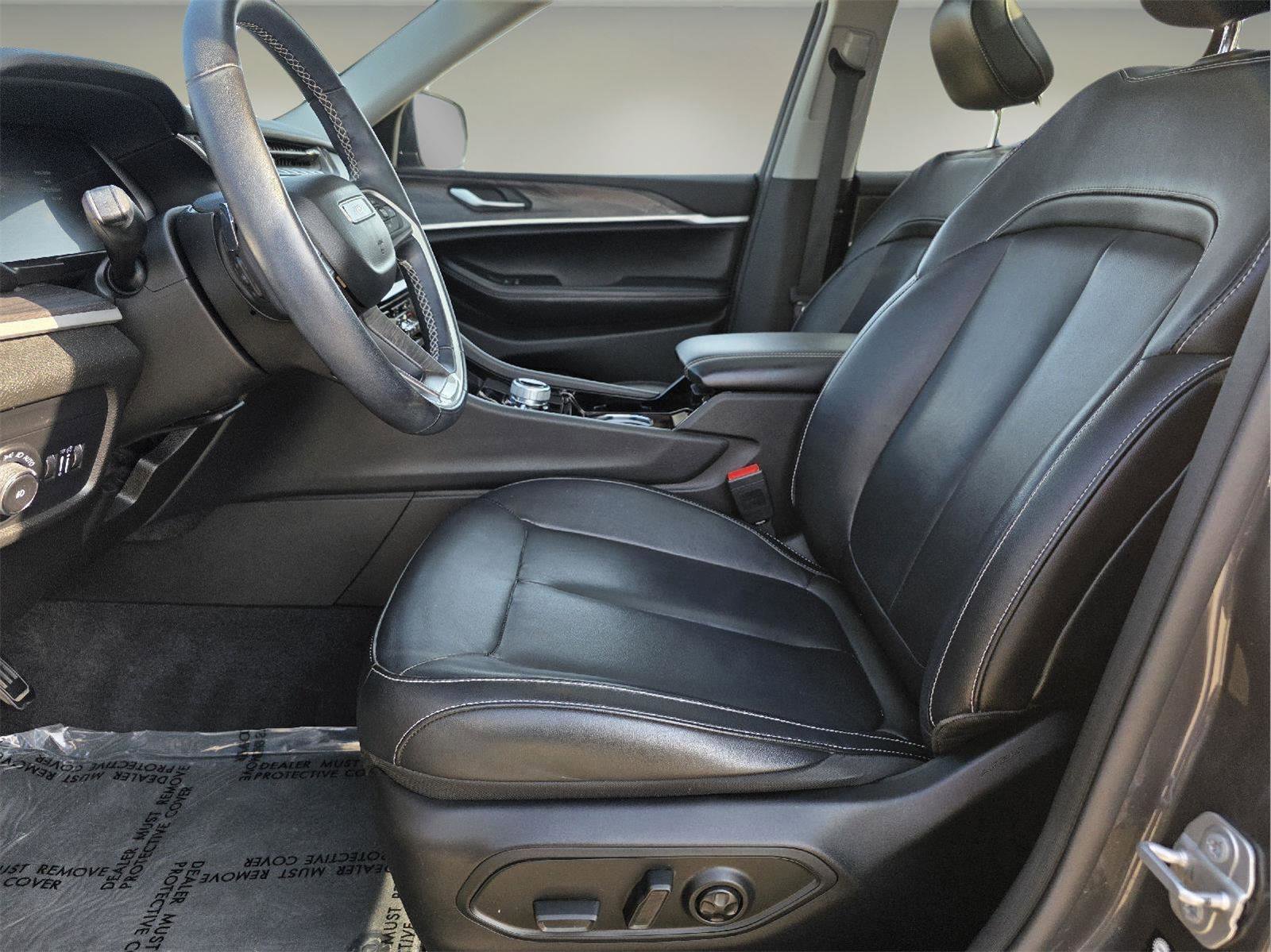 Used 2021 Jeep Grand Cherokee L Limited w/ Trailer Tow Group (B) image 2