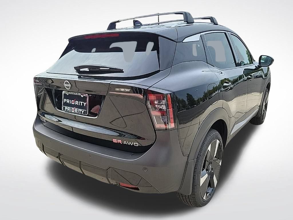 New 2026 Nissan Kicks SR w/ Cold Weather Package AWD/4WD image 5