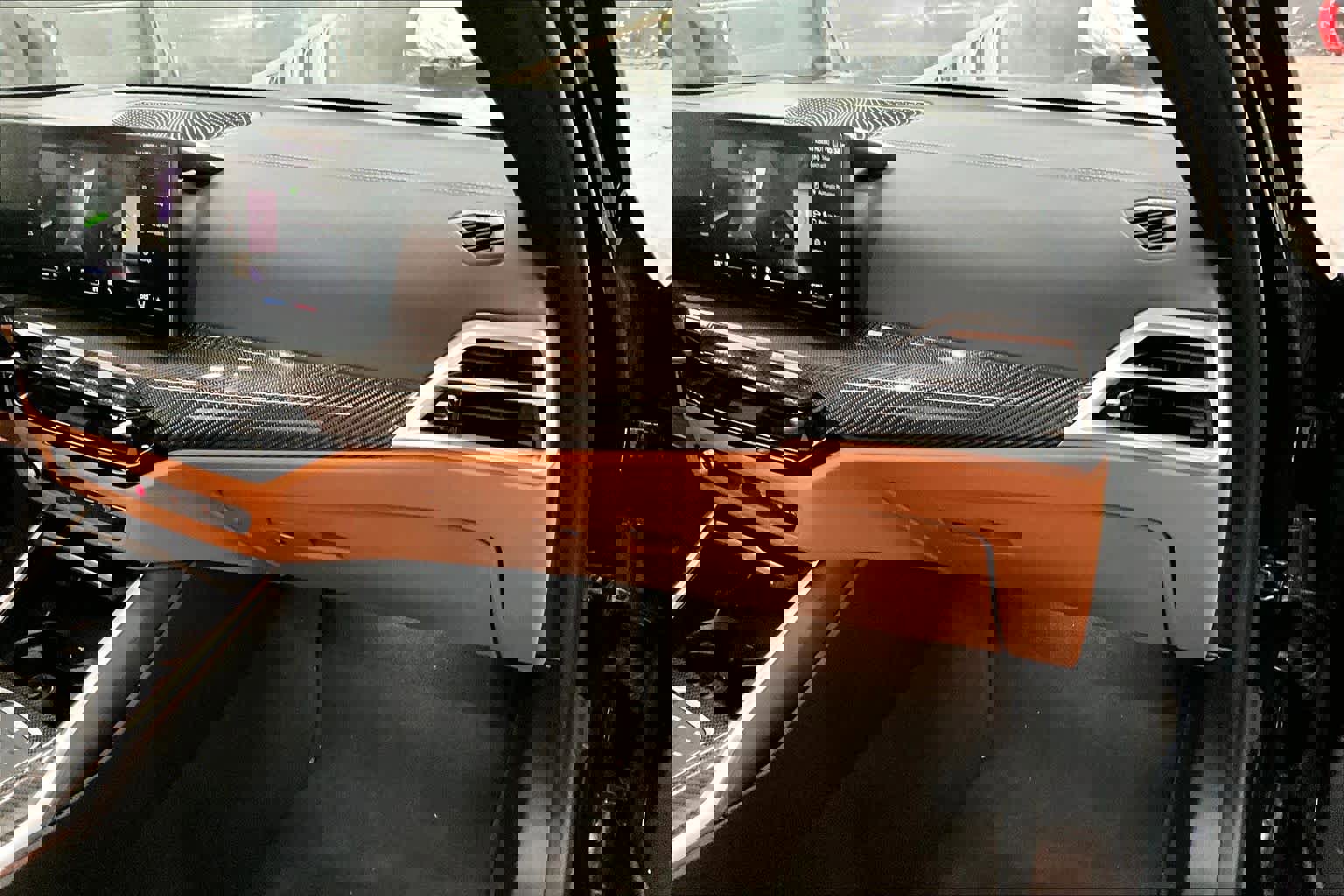 Used 2025 BMW M340i w/ Premium Package image 19