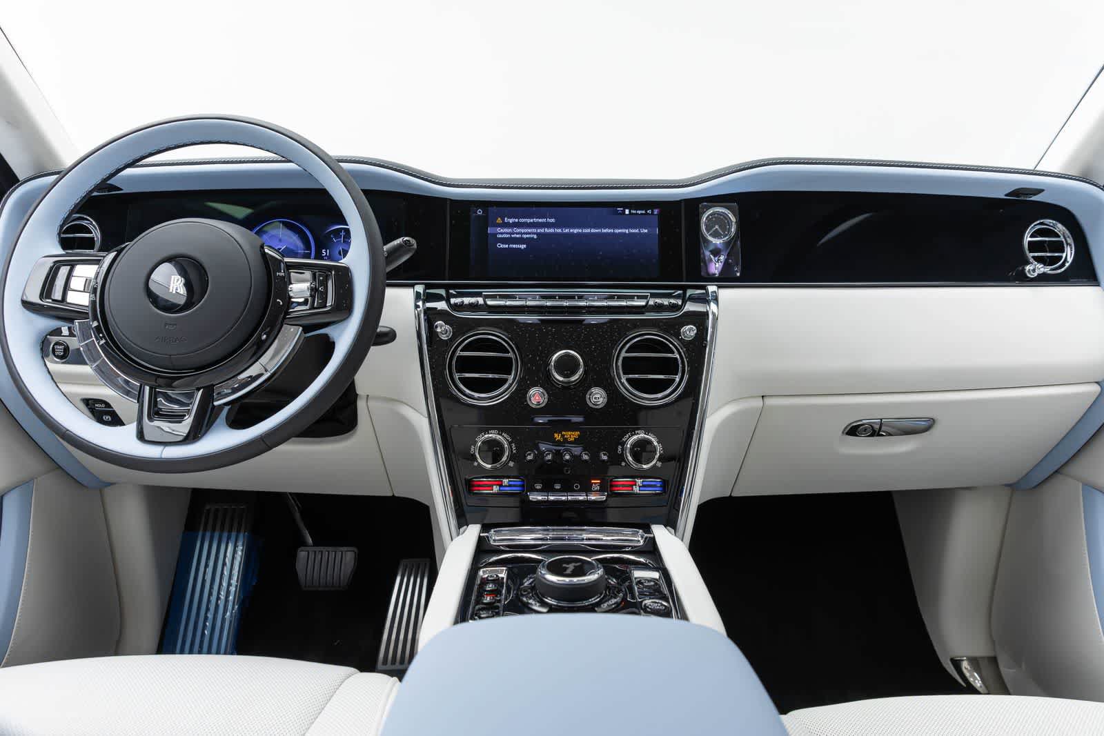 New 2027 Rolls-Royce Cullinan AWD/4WD image 13