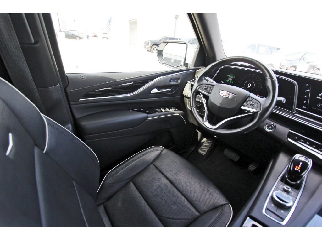 Used 2021 Cadillac Escalade Sport w/ Driver Assist Tech Package AWD/4WD image 8
