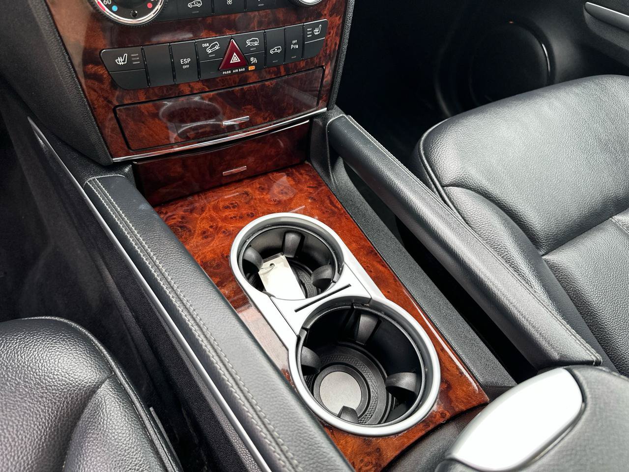 Used 2011 Mercedes-Benz GL 450 4MATIC w/ Premium 2 Pkg image 14