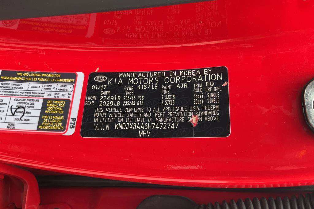 Used 2017 Kia Soul ! FWD image 25