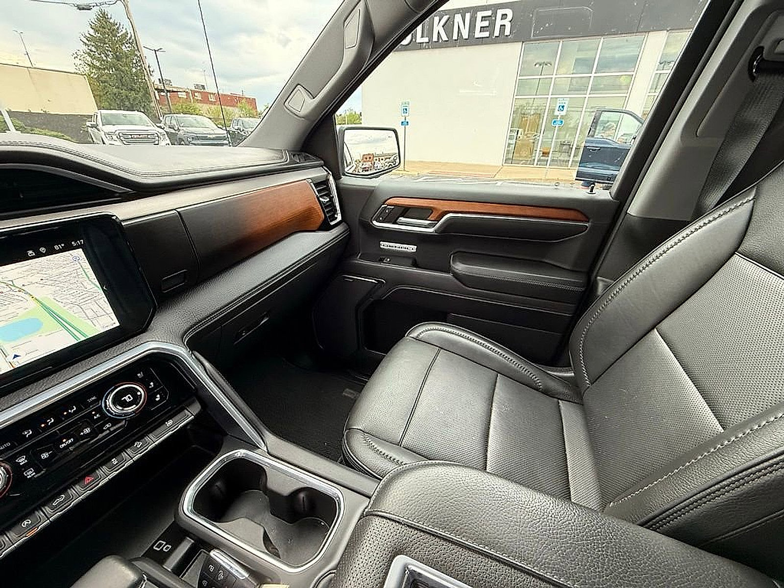 Used 2022 GMC Sierra 1500 Denali AWD/4WD image 48