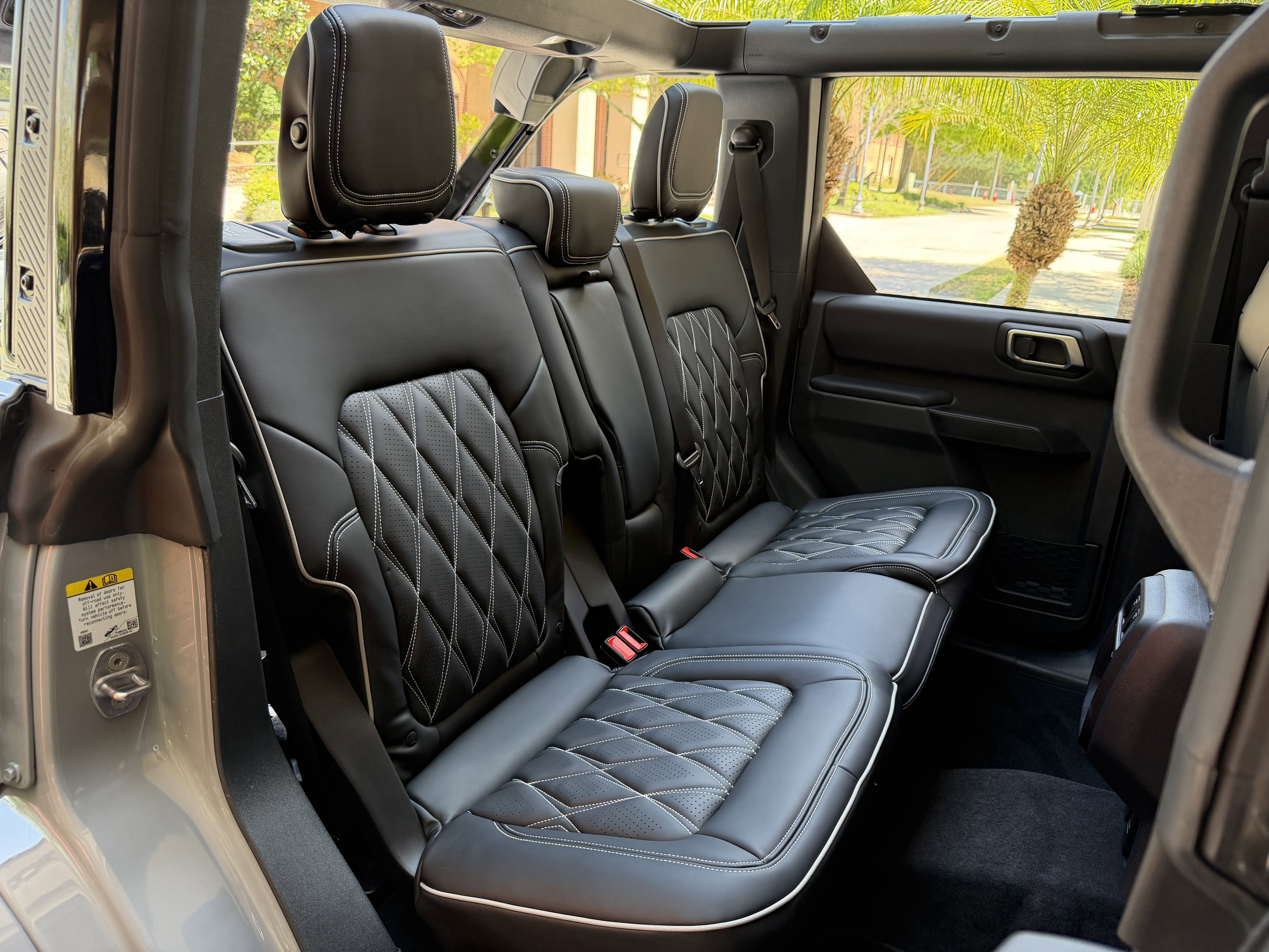 Used 2025 Ford Bronco Outer Banks AWD/4WD image 24