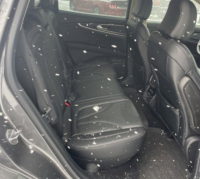 Used 2022 Lincoln Nautilus Reserve image 10