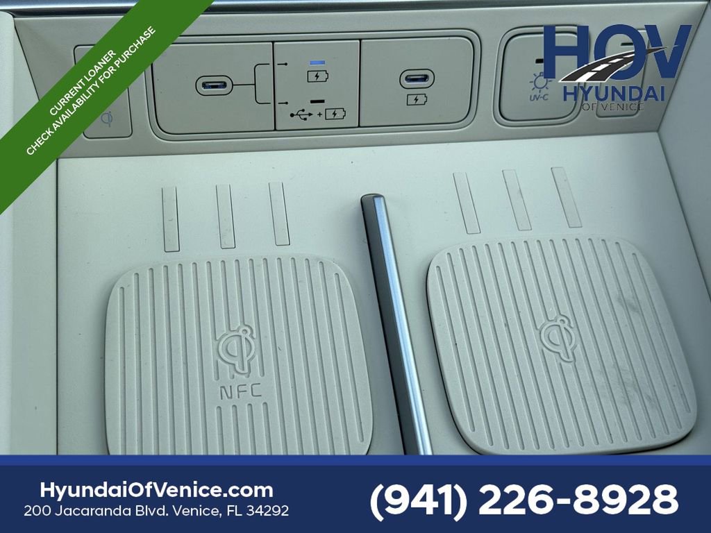 New 2025 Hyundai Santa Fe Calligraphy image 24