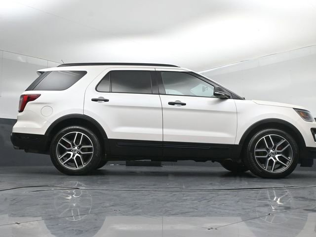 Certified 2018 Ford Explorer Sport image 45