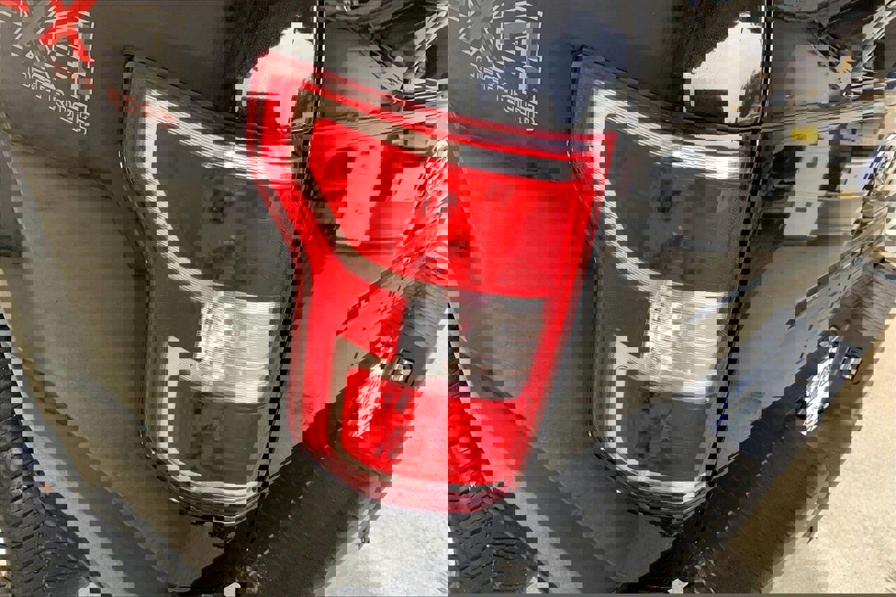 Used 2019 Ford F150 XLT w/ Equipment Group 302A Luxury image 13