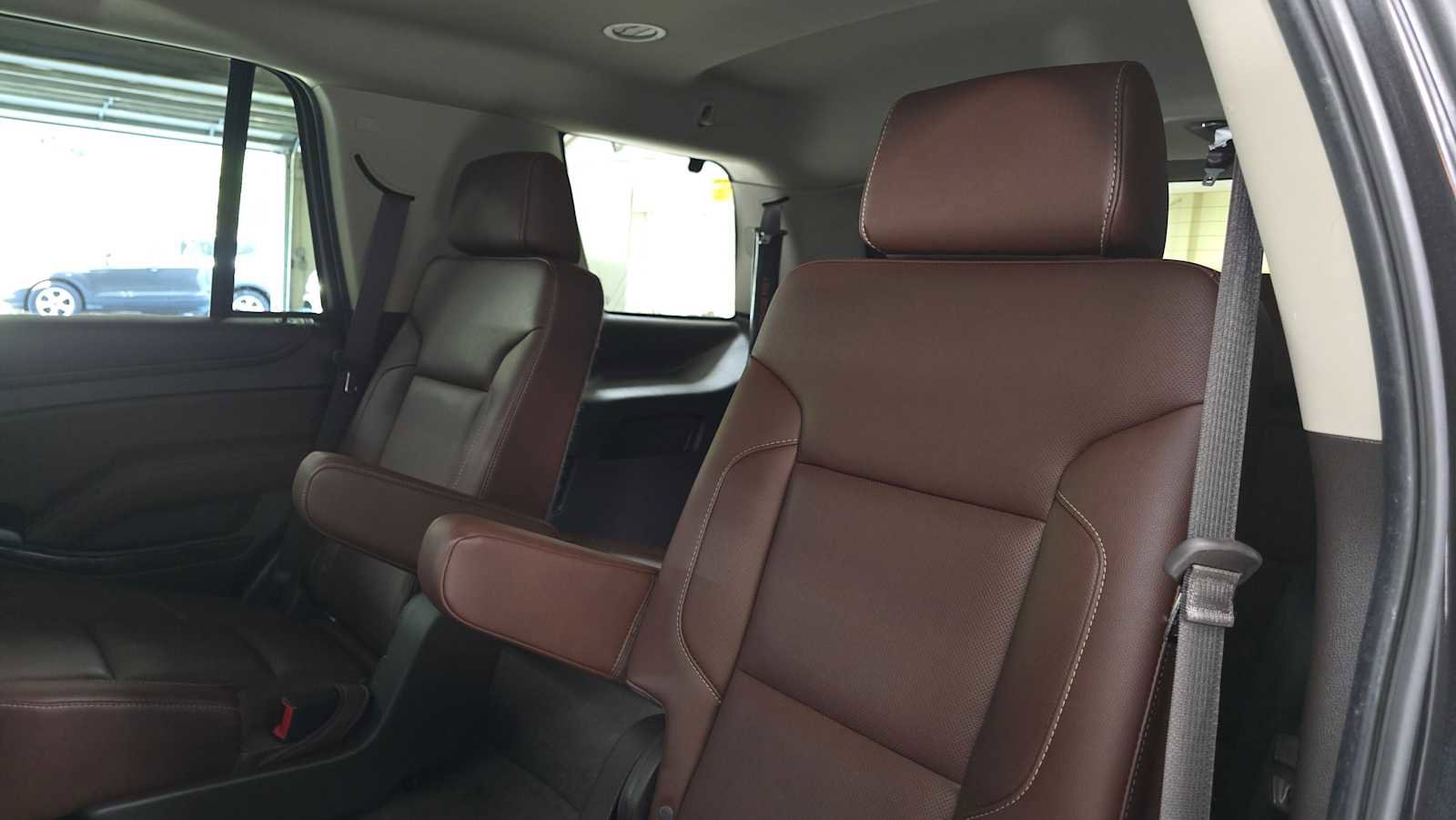 Used 2018 Chevrolet Tahoe Premier w/ RST 6.2L Performance Edition image 17