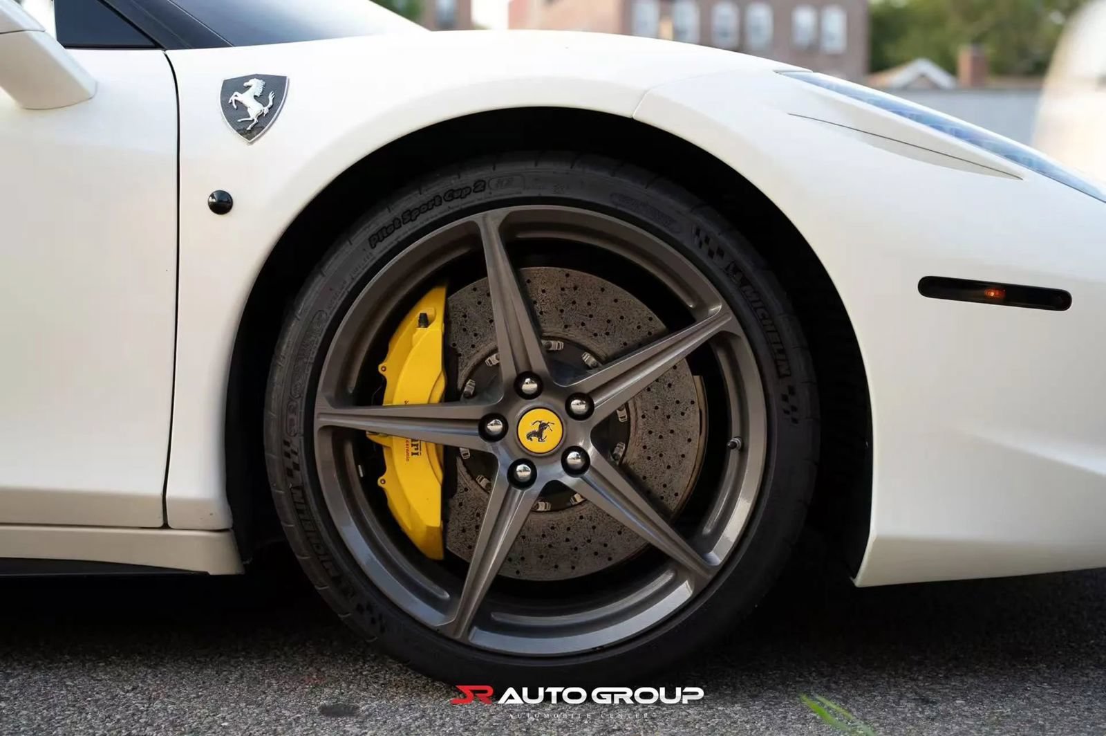 Used 2015 Ferrari 458 Italia Coupe RWD image 8
