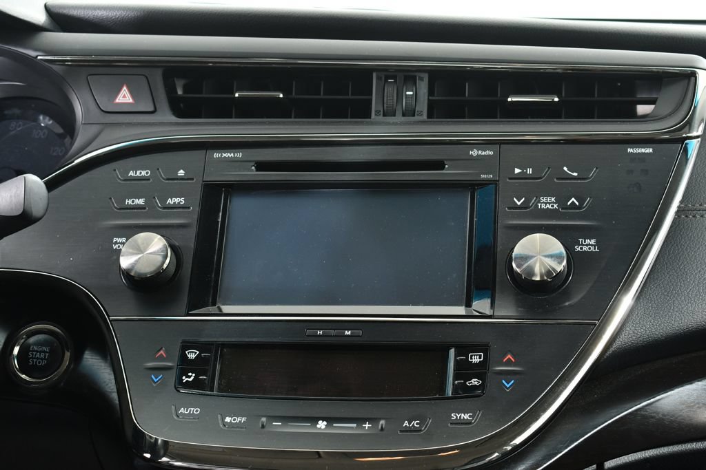 Used 2016 Toyota Avalon XLE FWD image 9