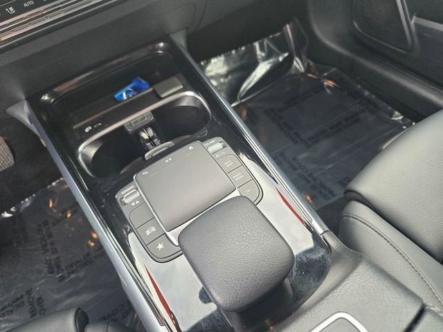 Used 2022 Mercedes-Benz GLB 250 4MATIC image 14
