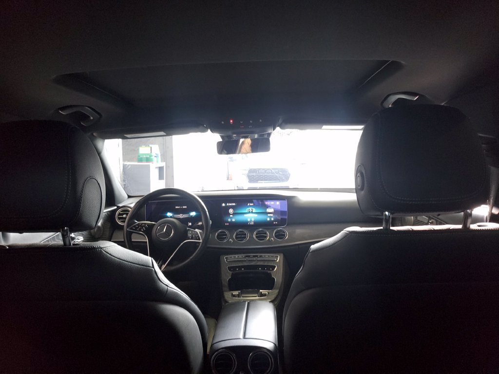 Used 2021 Mercedes-Benz E 350 Sedan w/ Premium Package image 35