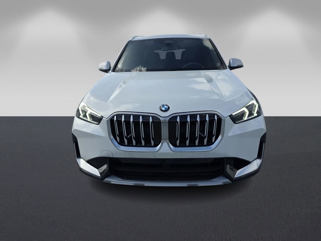 Certified 2024 BMW X1 xDrive28i w/ Convenience Package image 2
