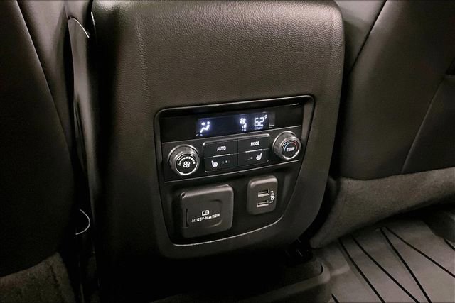 Used 2021 Buick Enclave Avenir w/ Avenir Technology Package FWD image 33