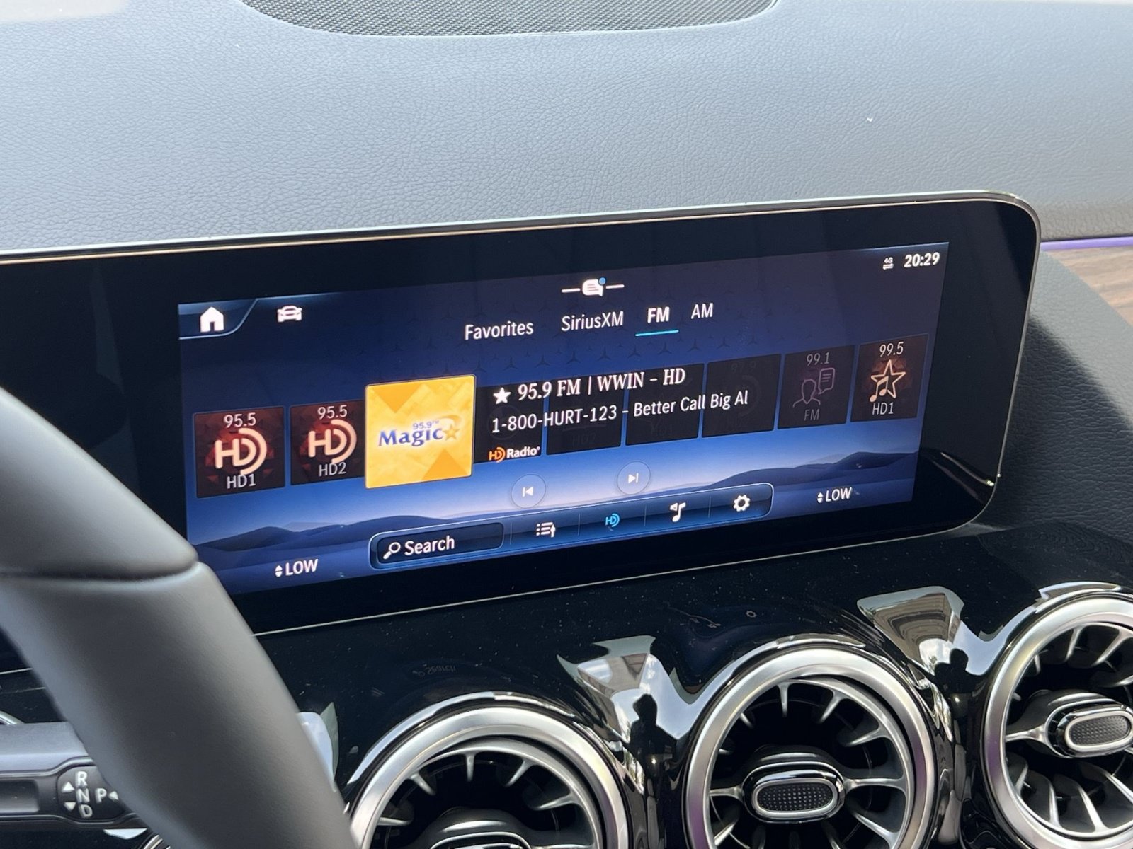 New 2026 Mercedes-Benz GLA 250 4MATIC image 23