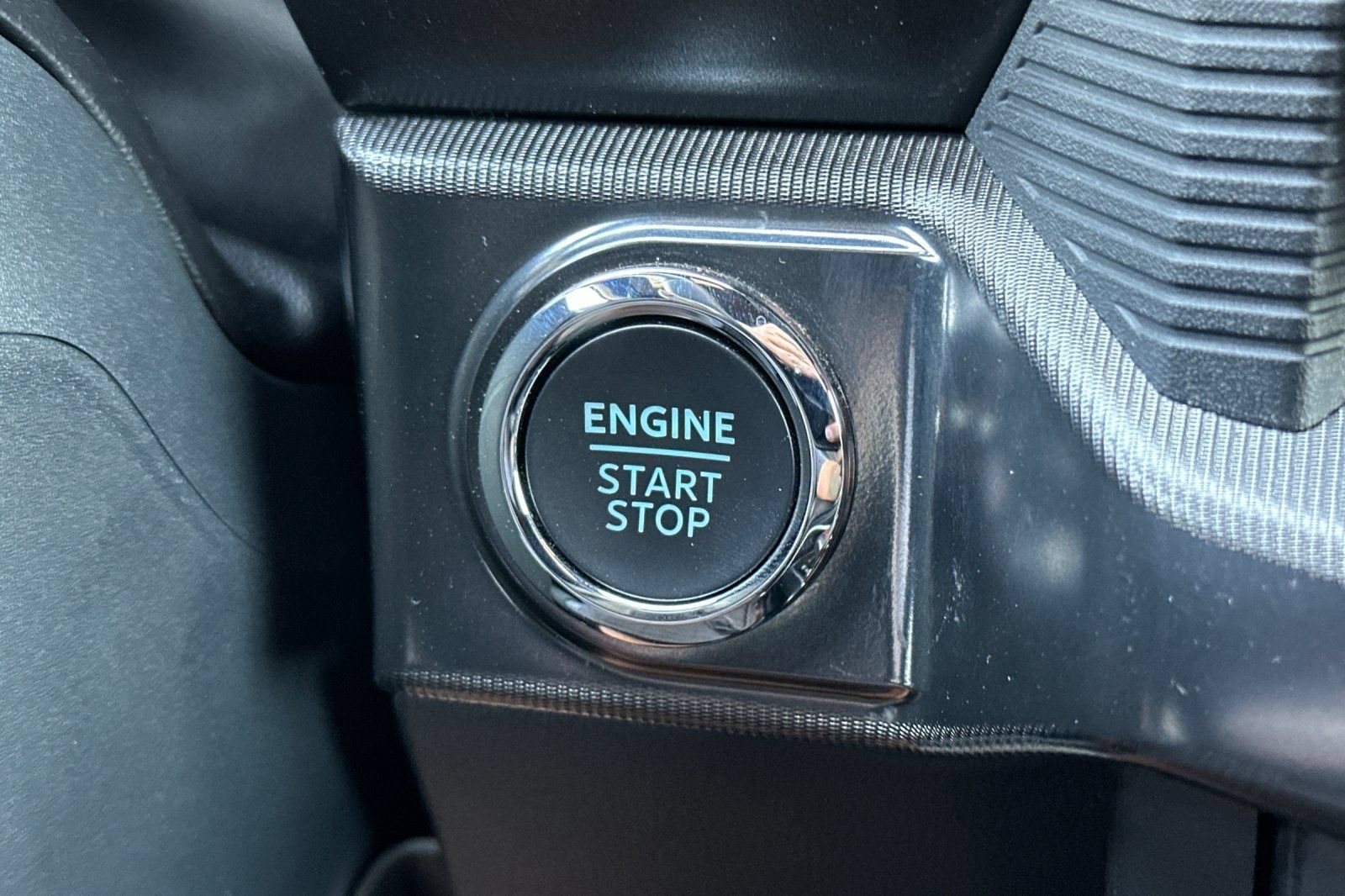 Used 2025 Ford F150 Raptor AWD/4WD image 23