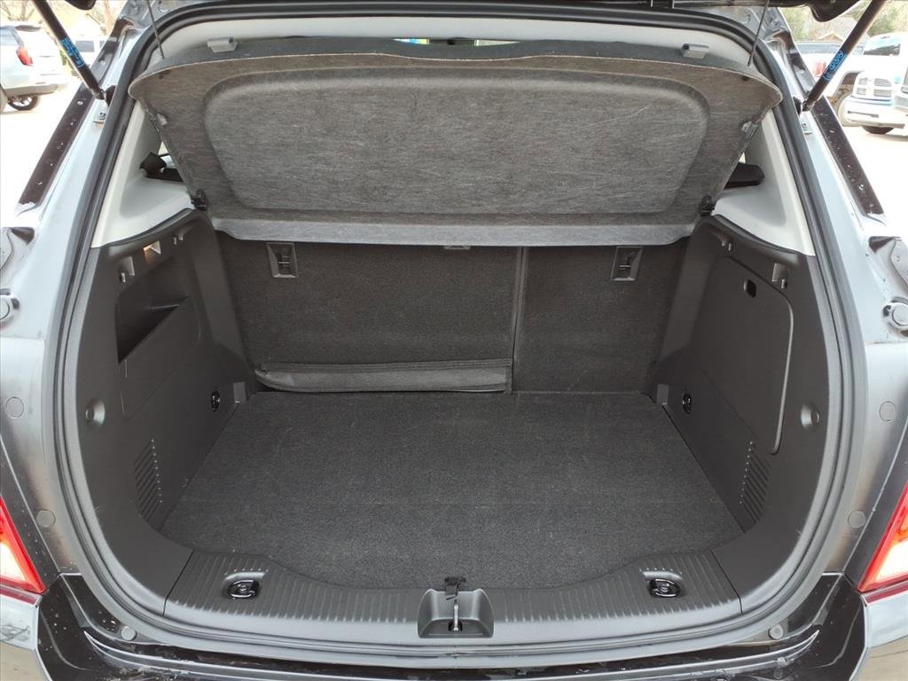 Certified 2021 Chevrolet Trax LT image 11