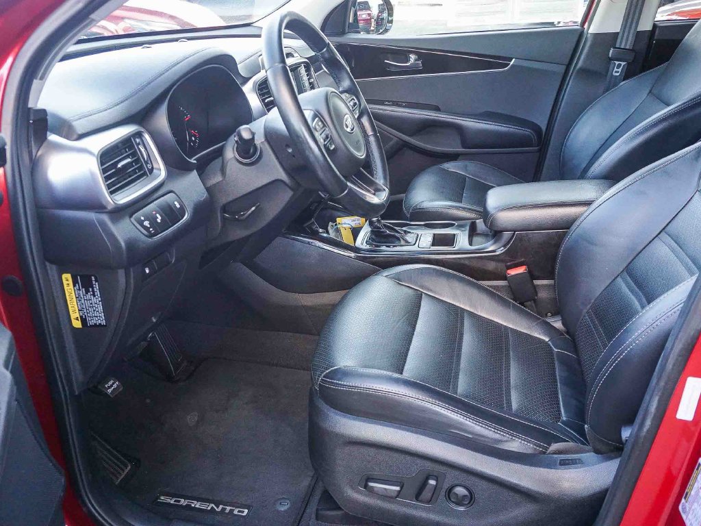 Used 2017 Kia Sorento EX FWD image 18