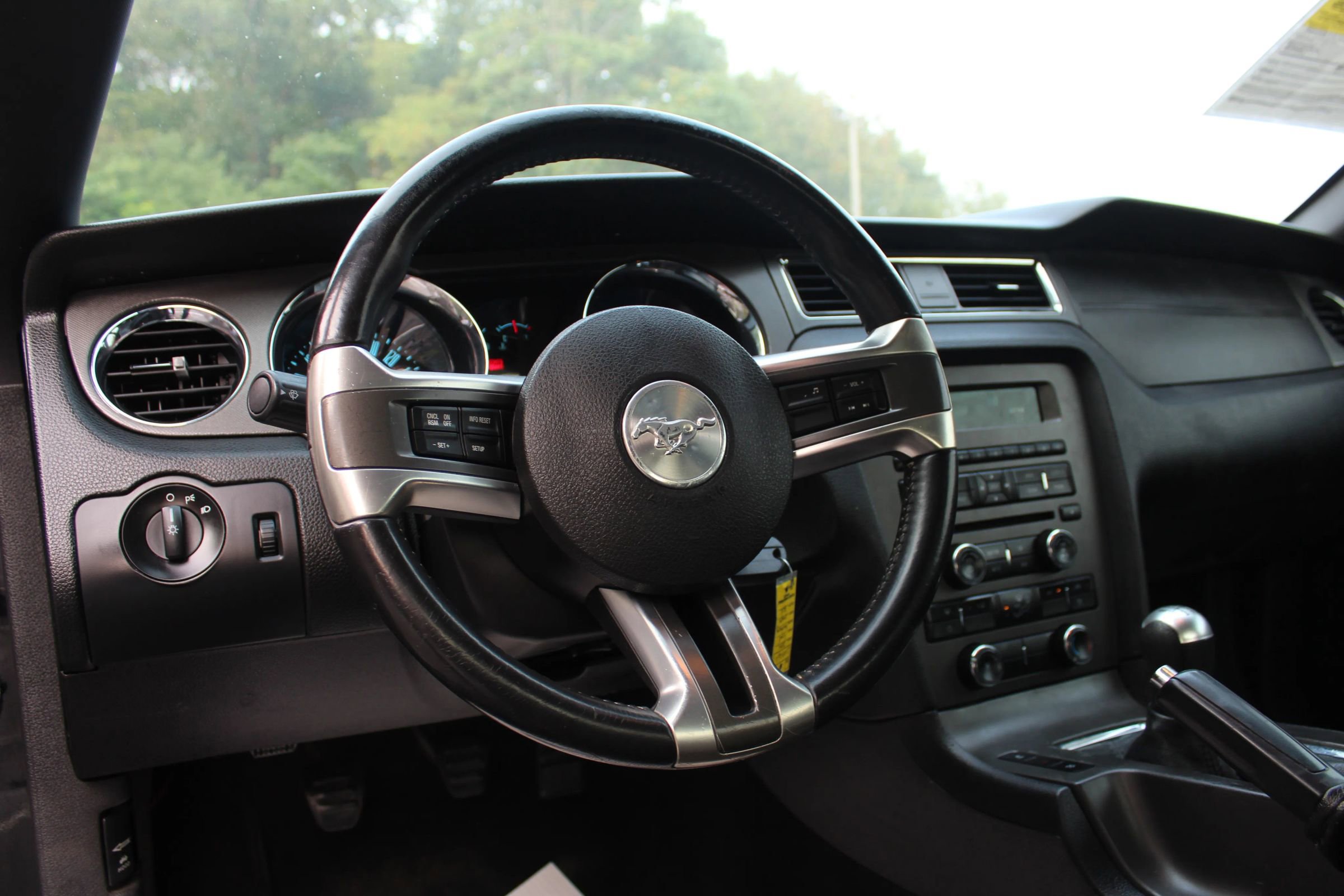 Used 2014 Ford Mustang V6 Coupe 2D image 16