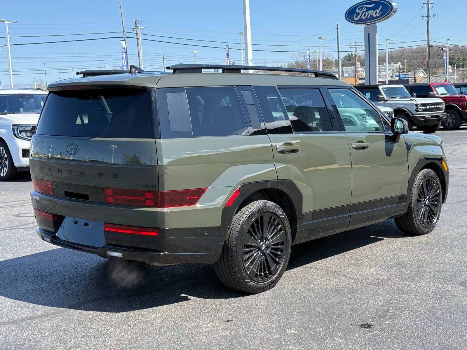 Used 2024 Hyundai Santa Fe Calligraphy image 3