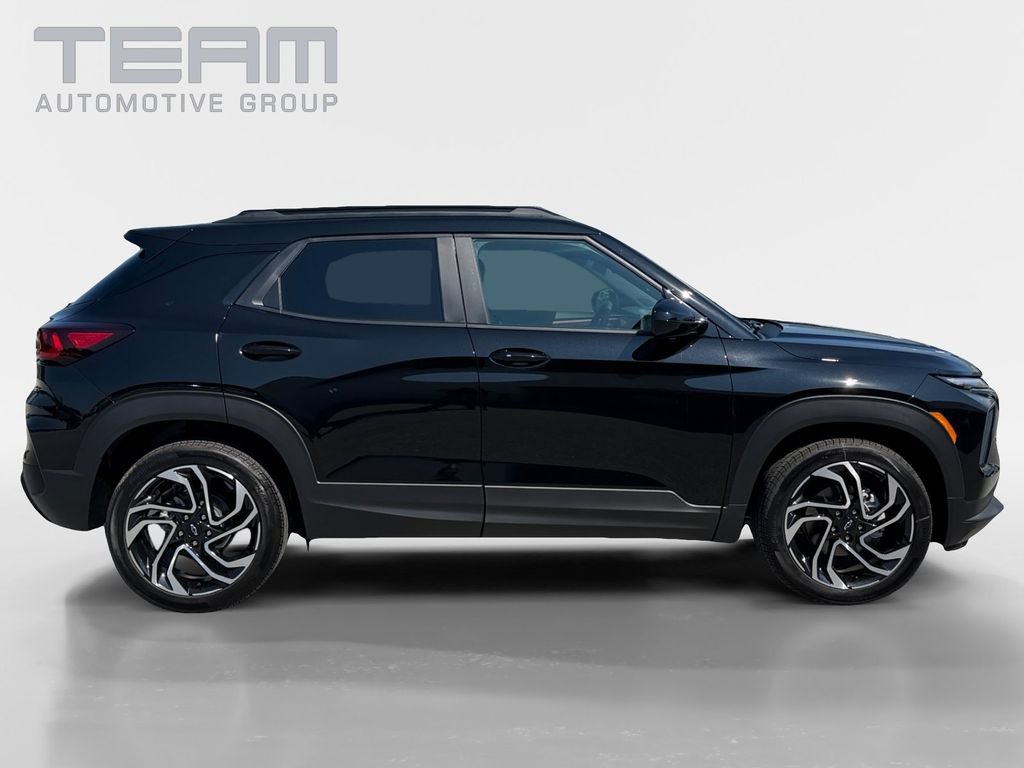 New 2026 Chevrolet TrailBlazer RS w/ Convenience Package FWD image 8