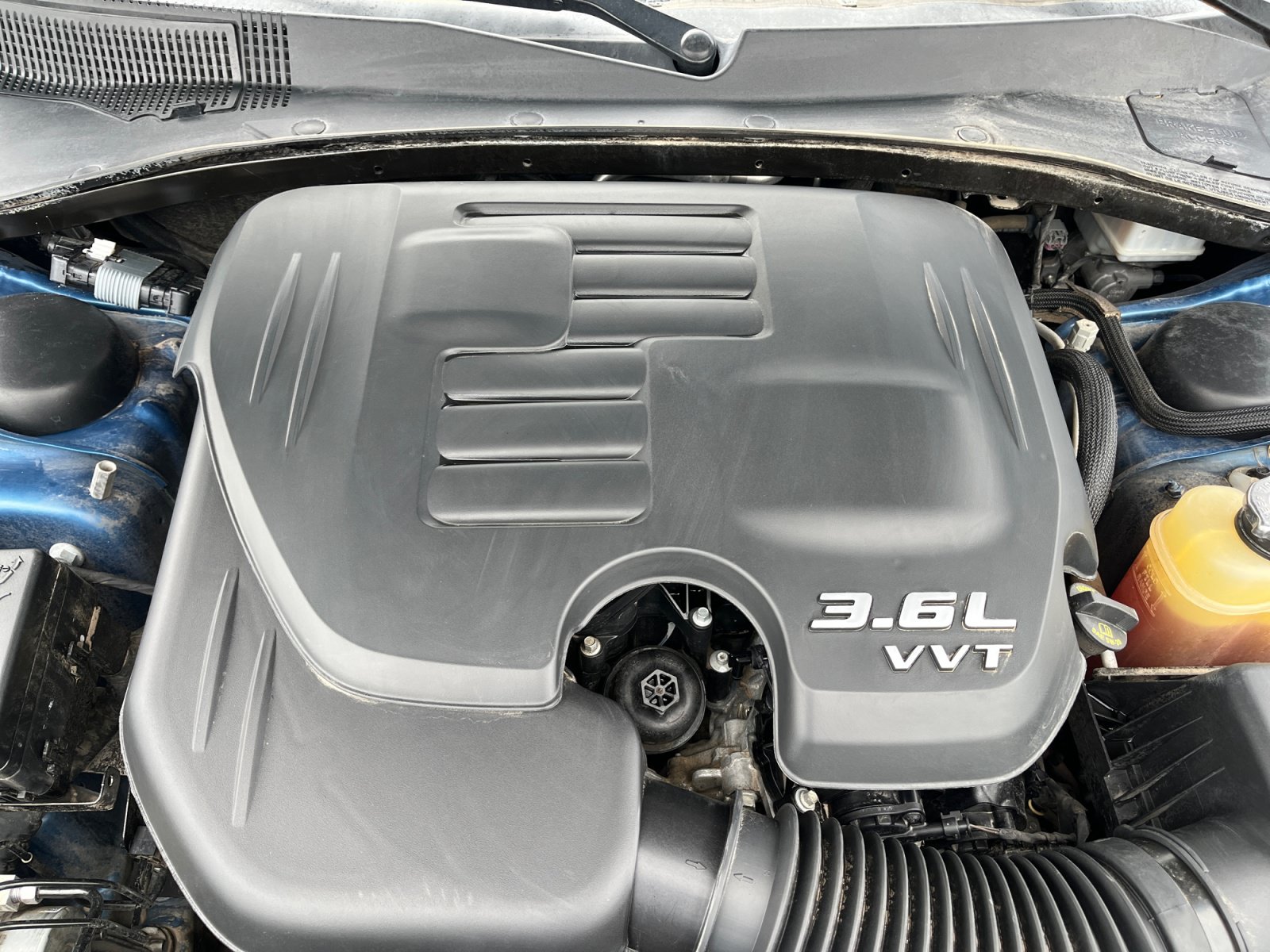 Certified 2020 Chrysler 300 Touring w/ Sport Appearance Package RWD image 9