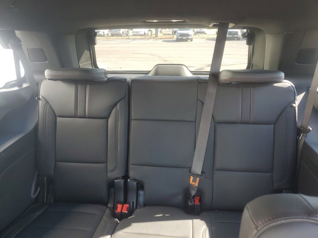 Used 2024 Chevrolet Tahoe RST w/ Luxury Package image 12