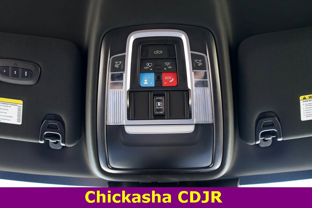 New 2026 RAM 2500 Laramie w/ Night Edition image 15