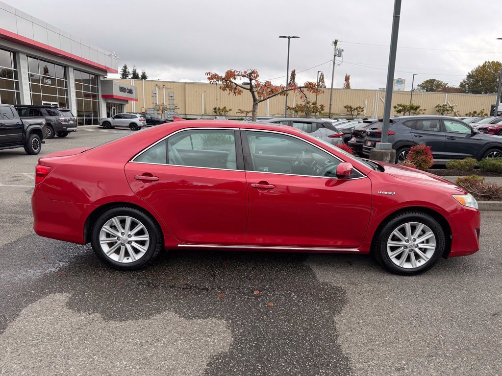Used 2012 Toyota Camry XLE w/ Leather Pkg FWD image 6