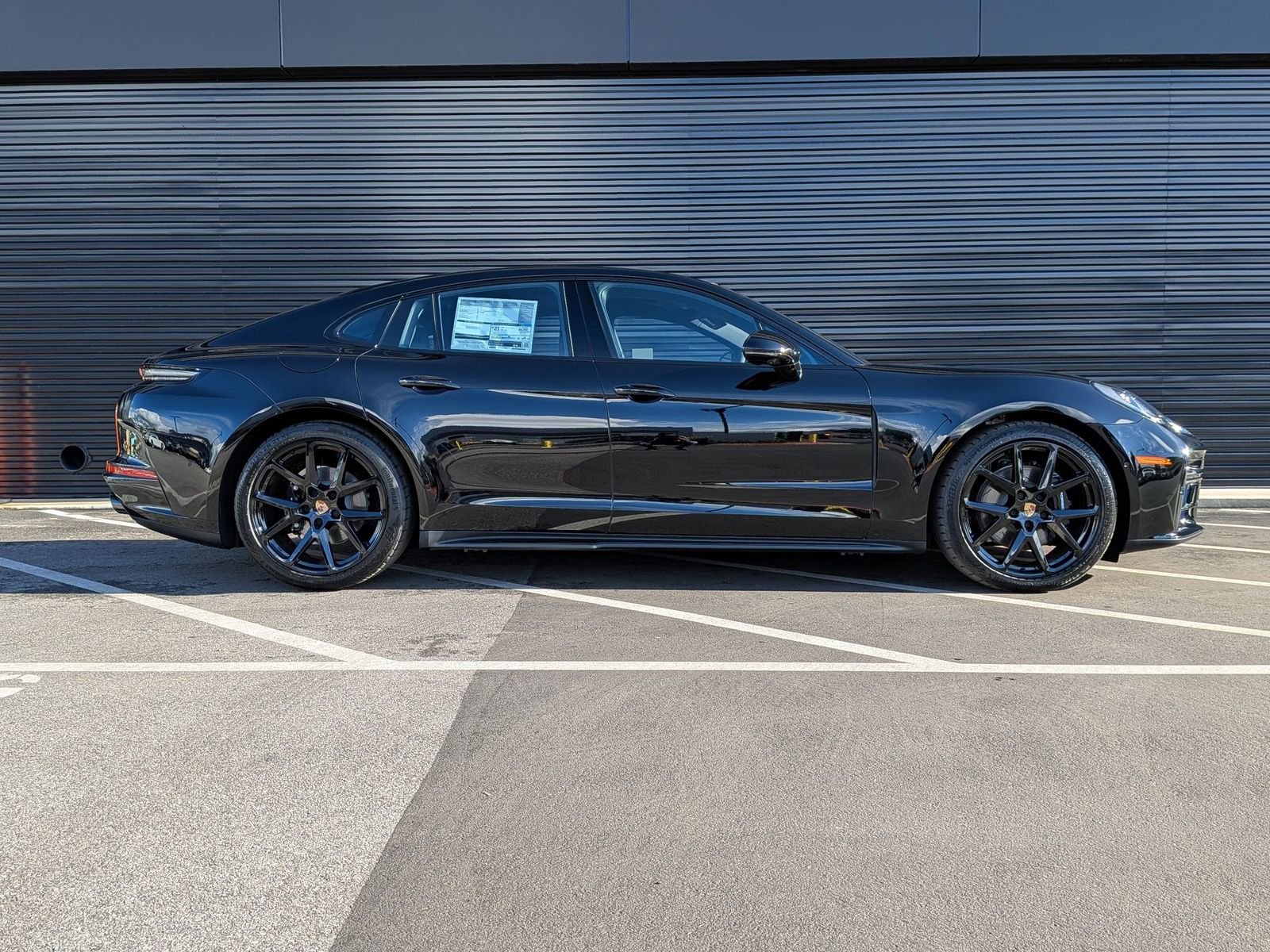 New 2026 Porsche Panamera image 8