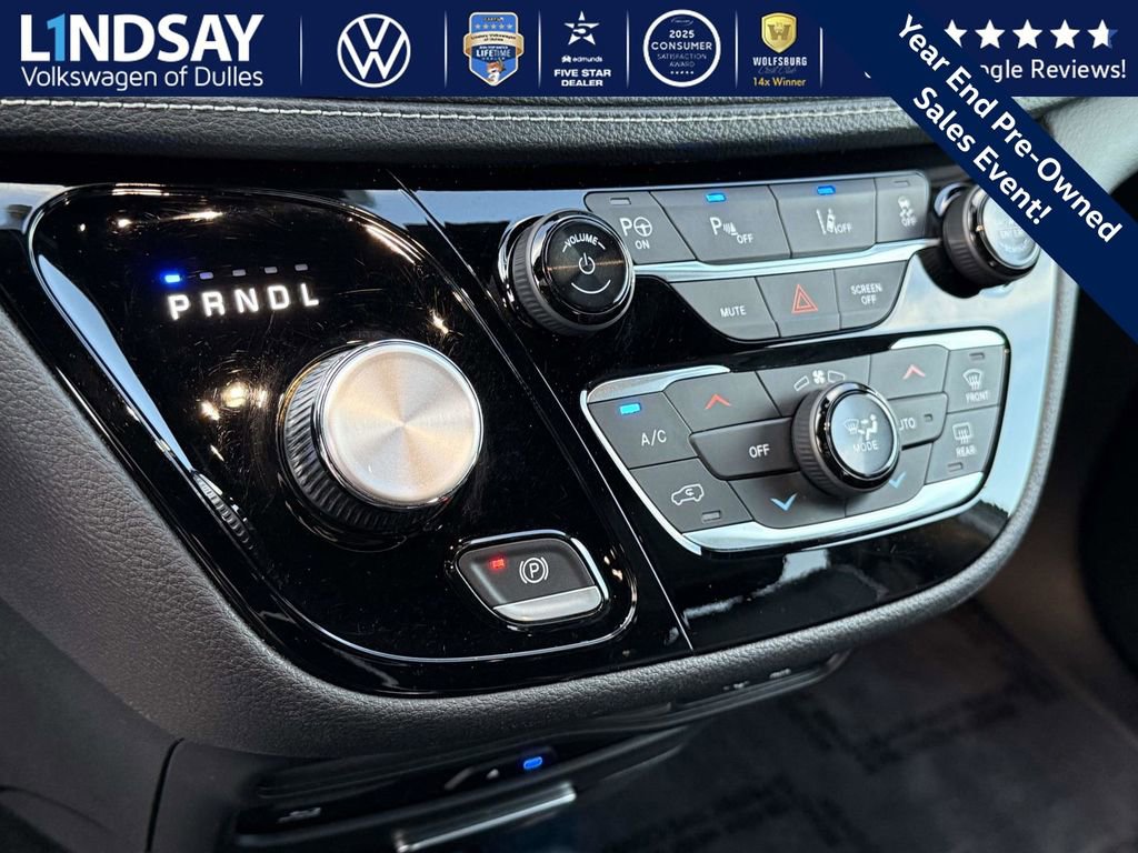 Used 2019 Chrysler Pacifica Limited w/ Advanced Safetytec Group image 18