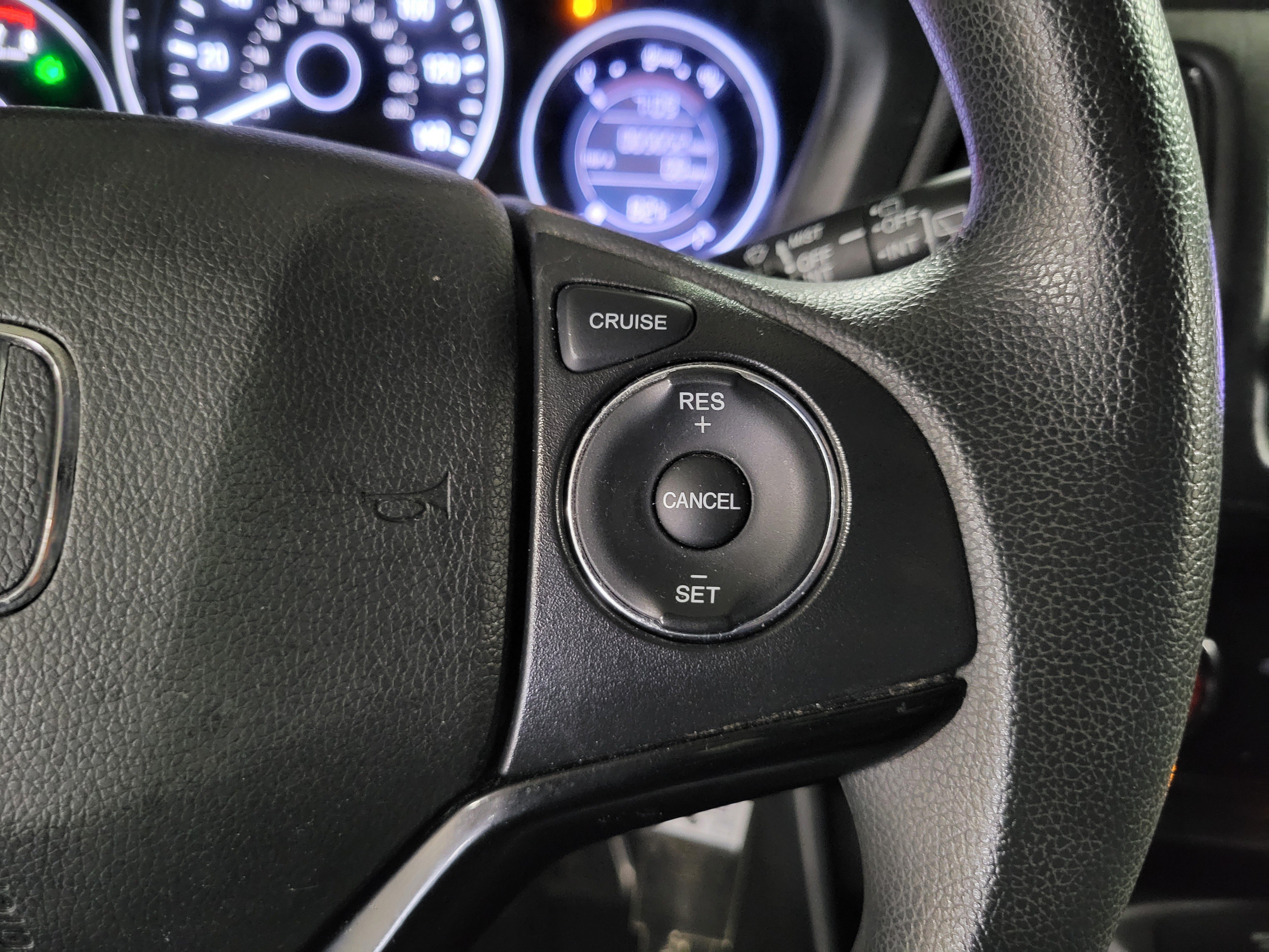 Used 2020 Honda HR-V LX image 25