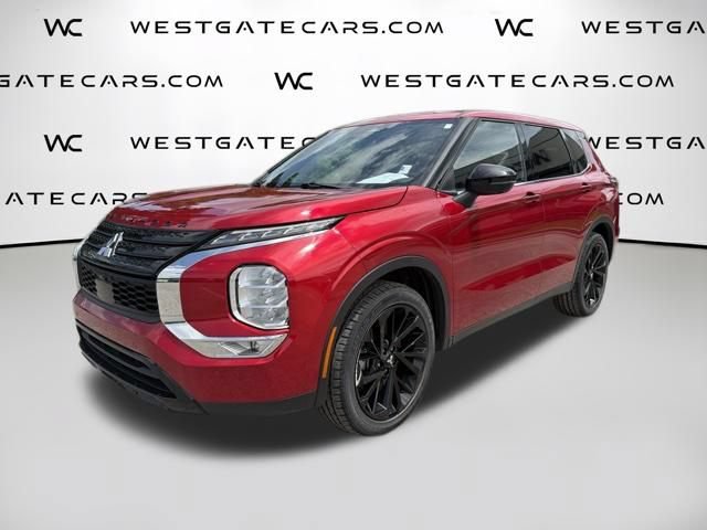 Used 2023 Mitsubishi Outlander SE Black Edition FWD 360° Tour