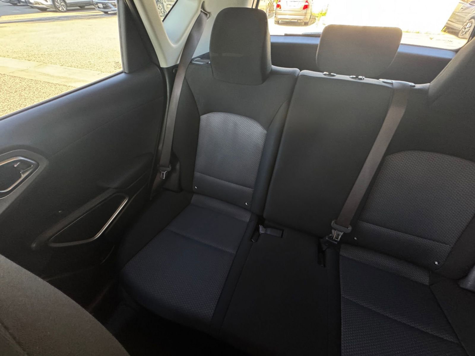 Used 2025 Kia Soul LX w/ LX Technology Package FWD image 37