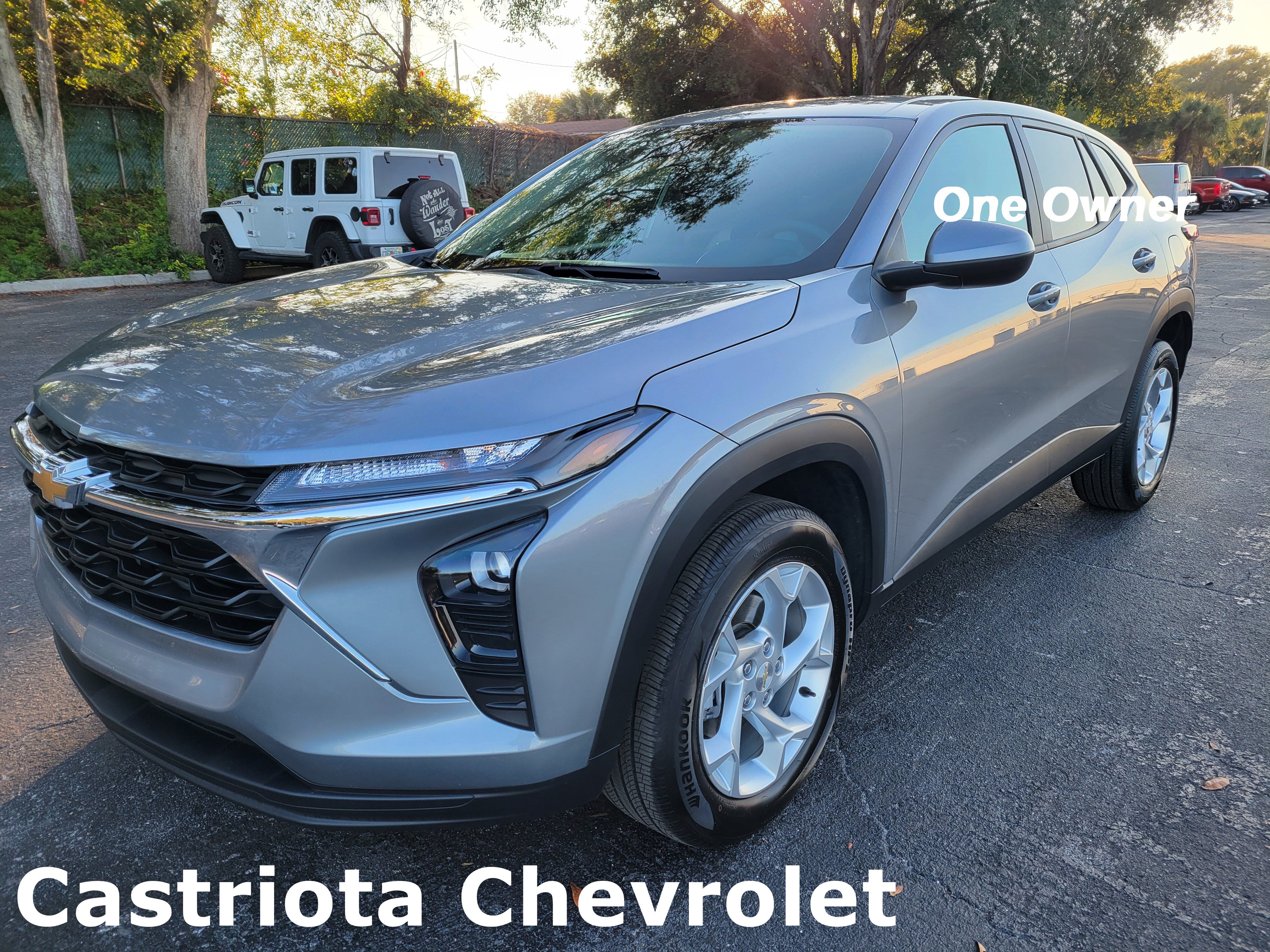 Certified 2025 Chevrolet Trax LS w/ LS Convenience Package image 1