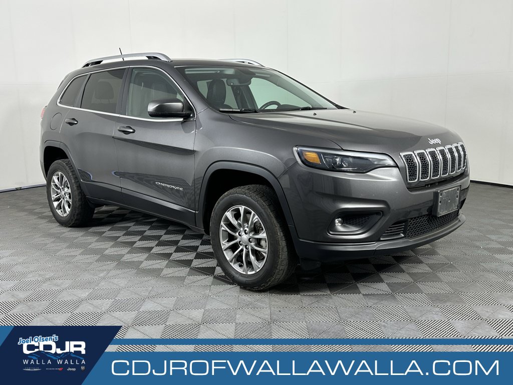 Used 2019 Jeep Cherokee Latitude Plus w/ Comfort/Convenience Group AWD/4WD image 1