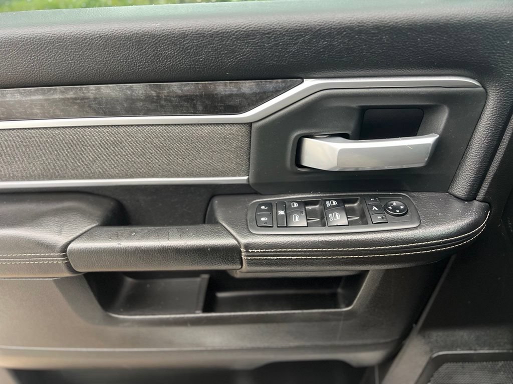 Used 2019 RAM 3500 Big Horn AWD/4WD image 17