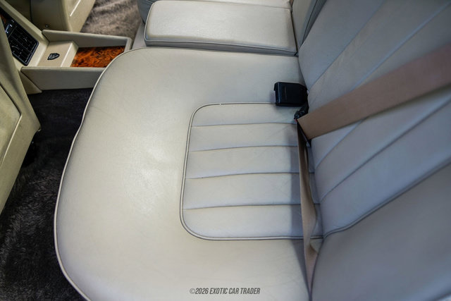 Used 1988 Jaguar XJ Vanden Plas RWD image 49