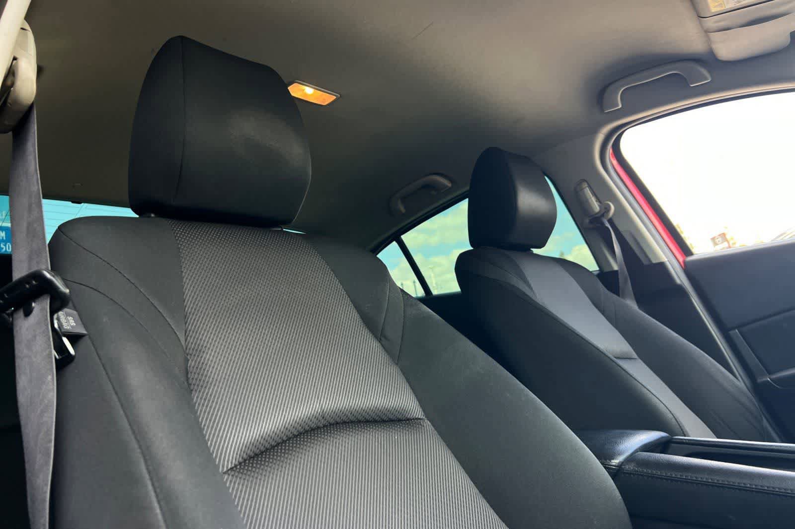 Used 2018 MAZDA MAZDA3 Sport FWD image 18