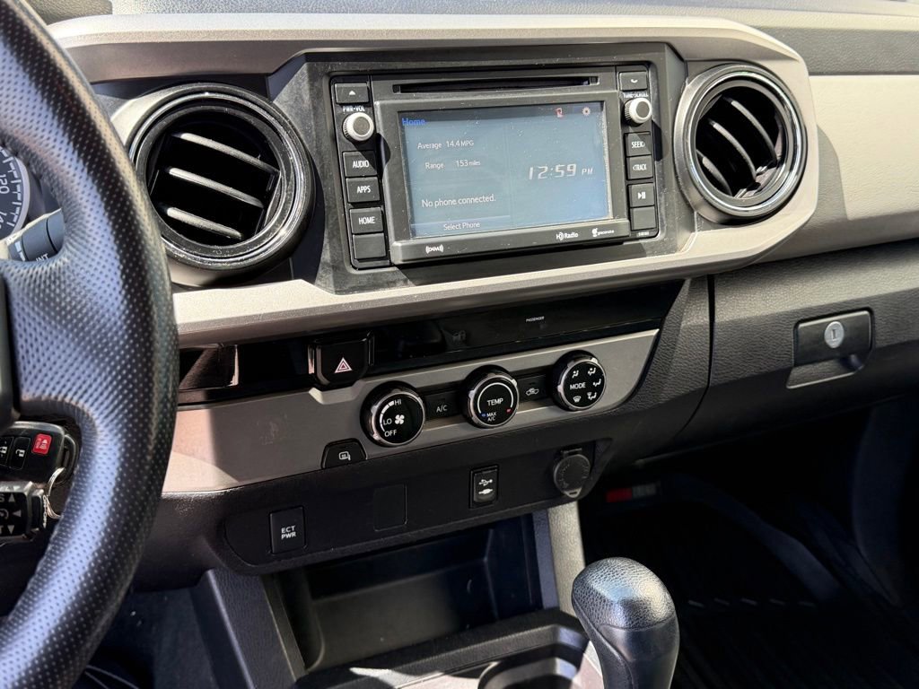Used 2017 Toyota Tacoma SR5 w/ Tow Package RWD image 12