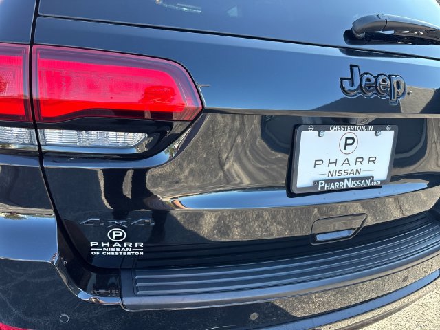 Used 2020 Jeep Grand Cherokee Altitude AWD/4WD image 31