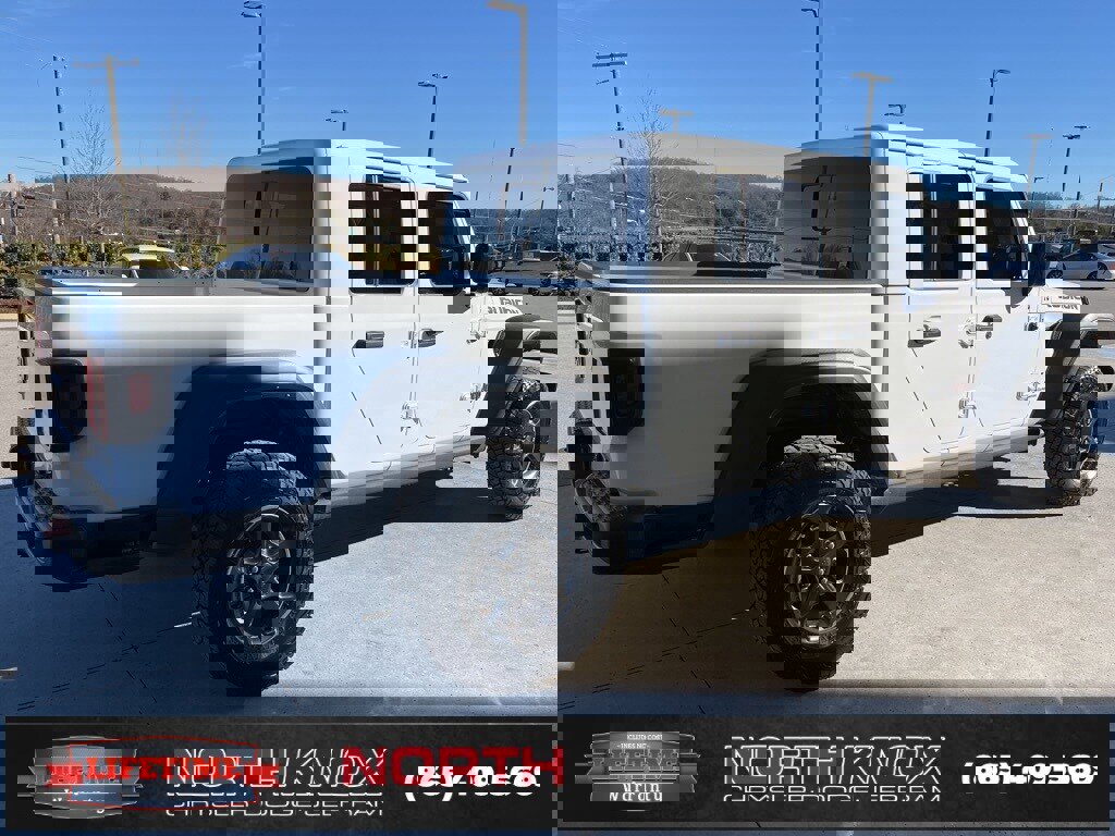 Used 2023 Jeep Gladiator Rubicon w/ Trailer Tow Package image 19