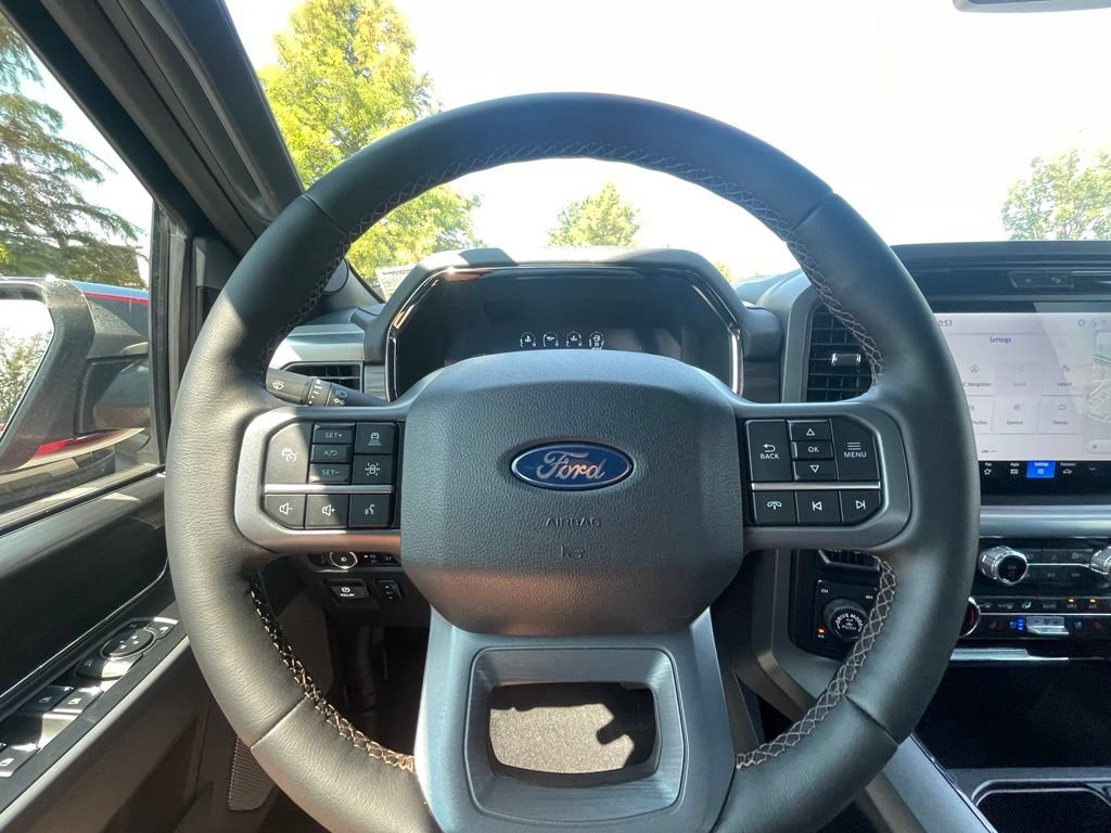 Used 2025 Ford F150 Lariat w/ Equipment Group 501A Mid AWD/4WD image 13
