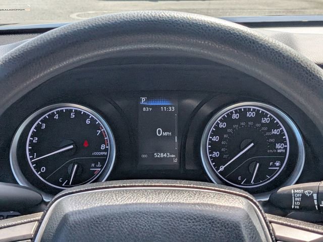 Used 2022 Toyota Camry LE image 28