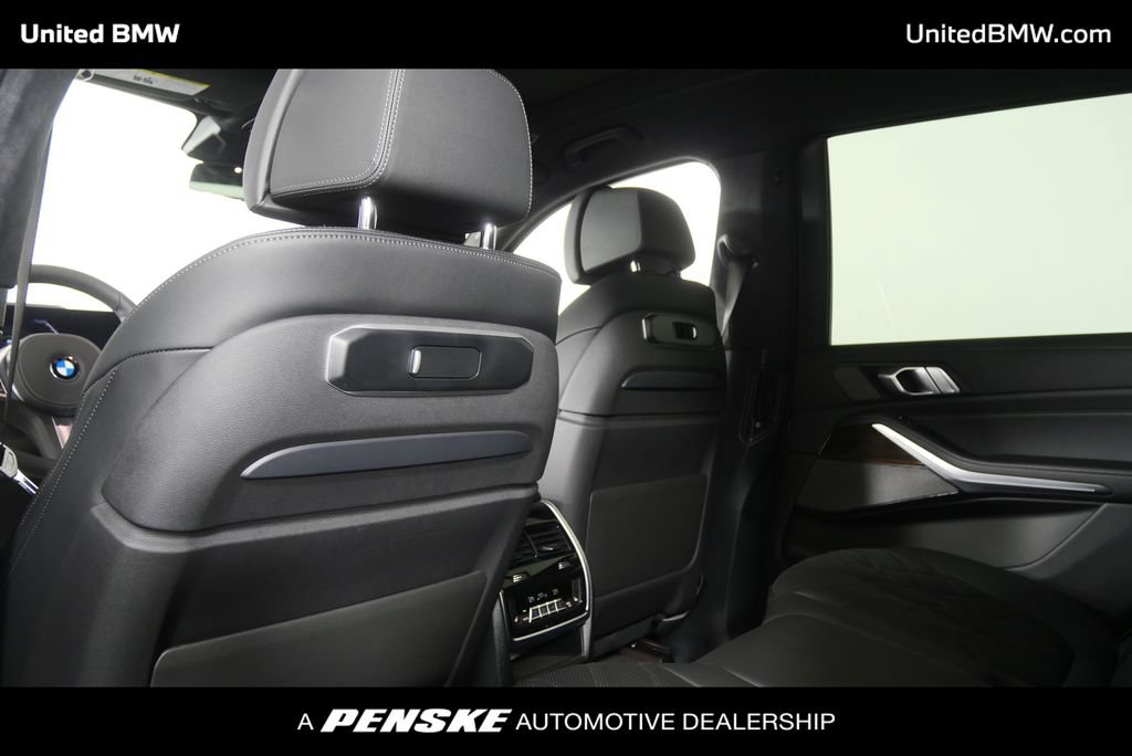 New 2027 BMW X7 xDrive40i w/ Executive Package AWD/4WD image 17